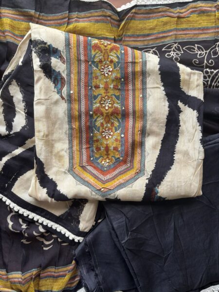 Nila - Digital Printed Modal Ivory & Green